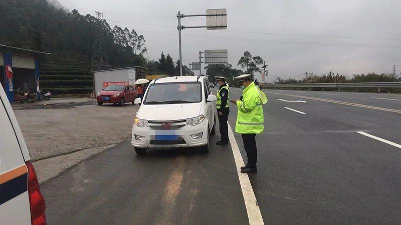 广西昭平最新交通事故及影响概述